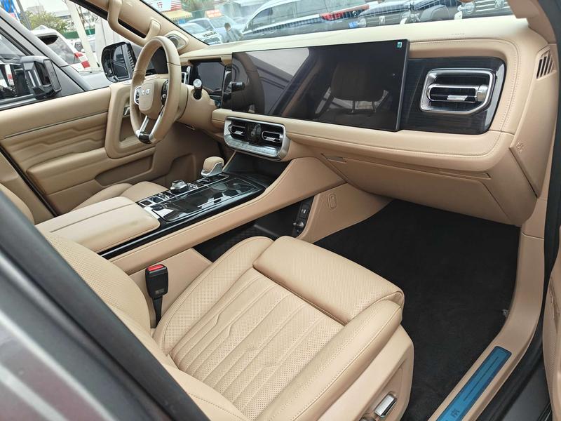 BAIC Beijing BJ60 Hybrid, 2024 — фото 6 из 10