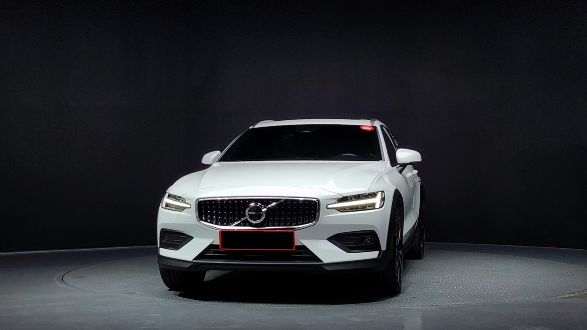 Volvo V60, 2022 — фото 3 из 12
