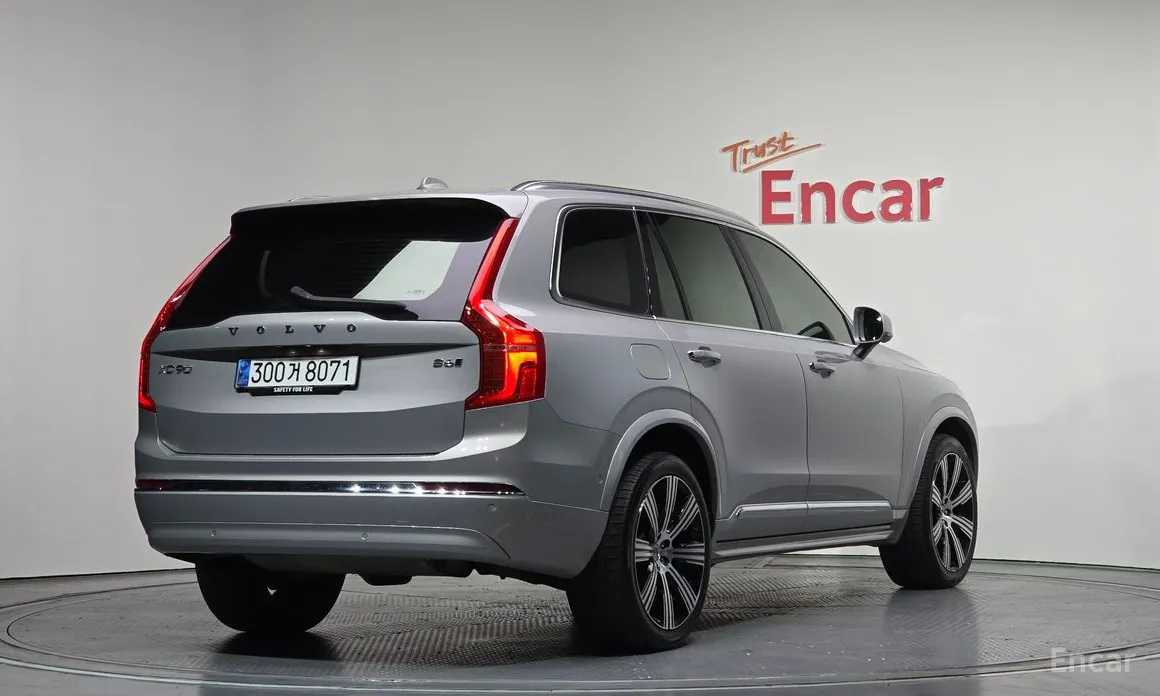 Volvo XC90, 2023 — фото 2 из 12