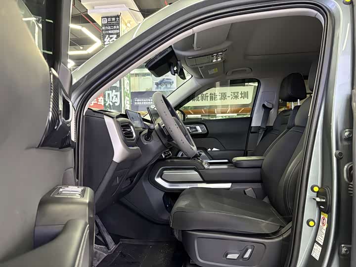 BYD FangChengBao Titanium 3 (Tai 3), 2025 — фото 8 из 9