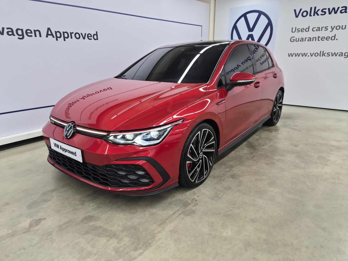 Volkswagen Golf, 2023 — купить в Москве под ключ