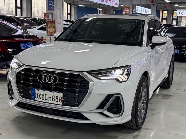 Audi Q3, 2023 — купить в Санкт-Петербурге под ключ
