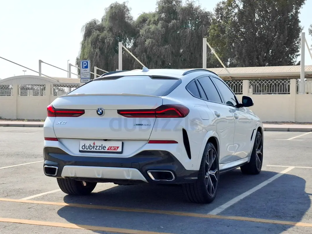BMW X6, 2022 — фото 6 из 10