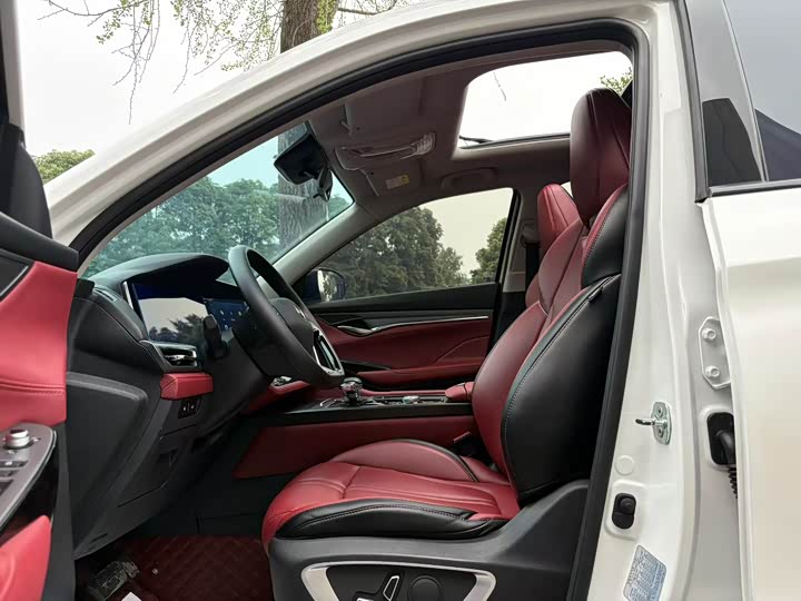 Changan CS75 Plus, 2021 — фото 8 из 9