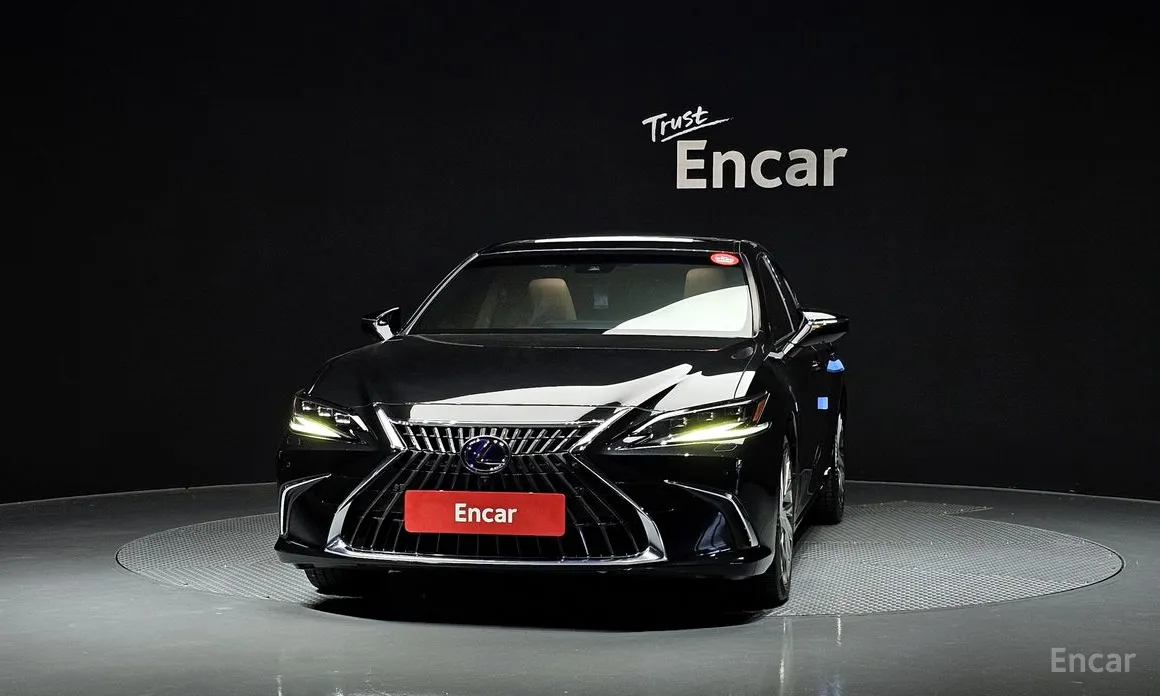 Lexus ES, 2022 — фото 3 из 12
