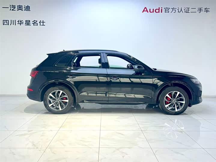 Audi Q5L, 2024 — фото 3 из 9