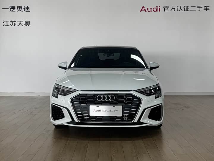 Audi A3, 2023 — фото 2 из 9