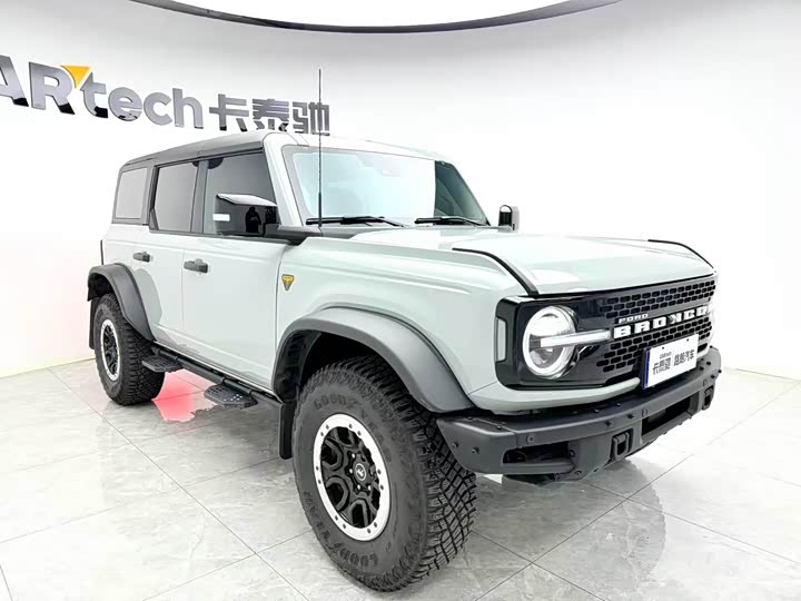 Ford Bronco, 2025 — фото 2 из 9