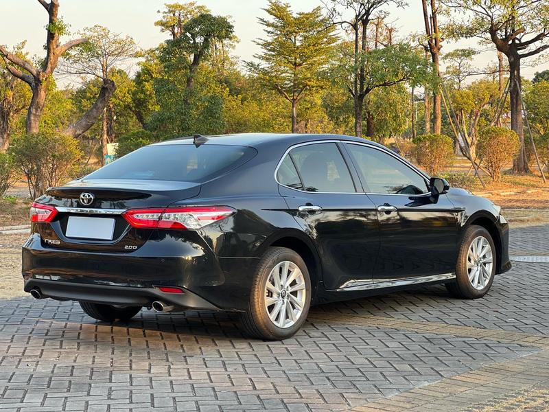 Toyota Camry, 2022 — фото 7 из 12