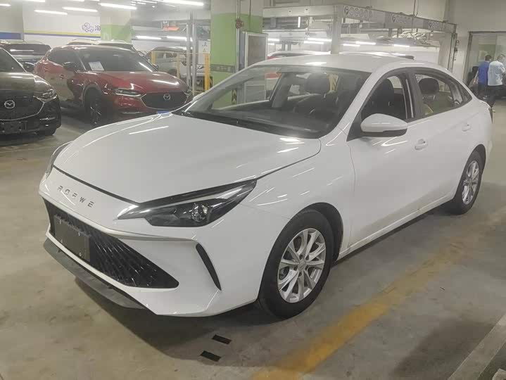 Roewe i5, 2025 — купить в Санкт-Петербурге под ключ