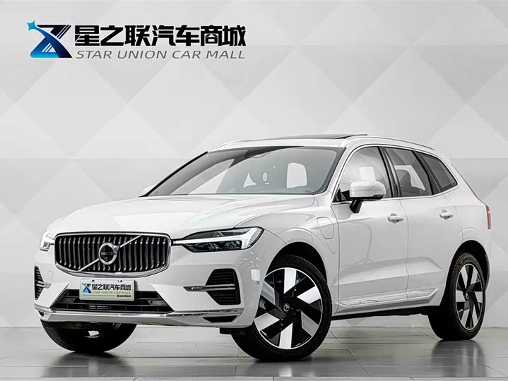 Volvo XC60 Hybrid, 2024 — купить в Перми под ключ