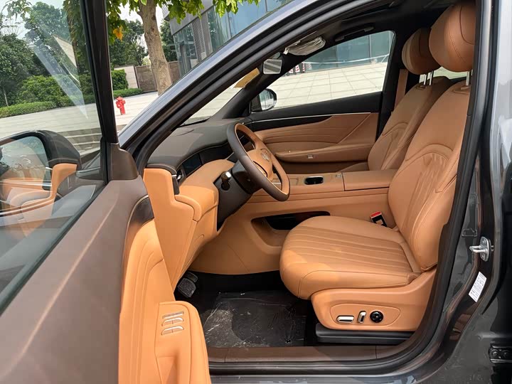 Dongfeng Aeolus L8, 2026 — фото 9 из 9