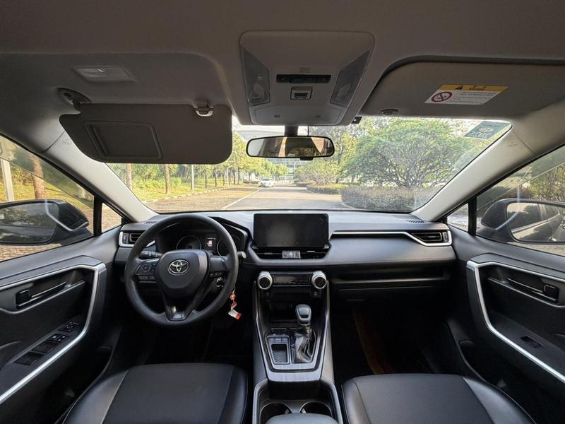 Toyota Wildlander, 2023 — фото 7 из 10