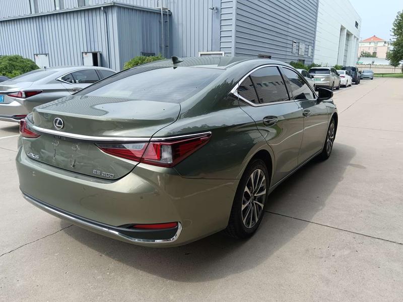 Lexus ES, 2024 — фото 6 из 9