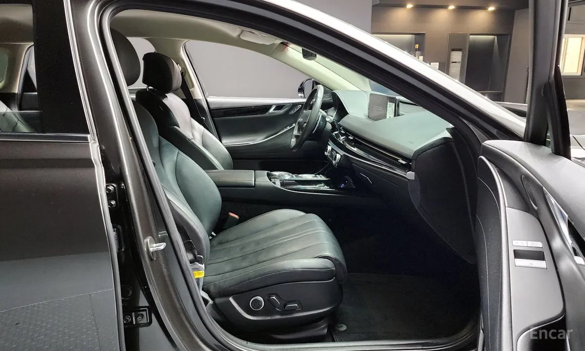 Genesis G80, 2021 — фото 10 из 12