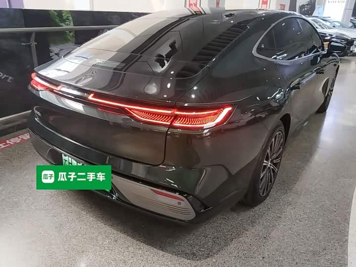 Geely Galaxy Starshine 8 EM-i, 2025 — фото 7 из 9