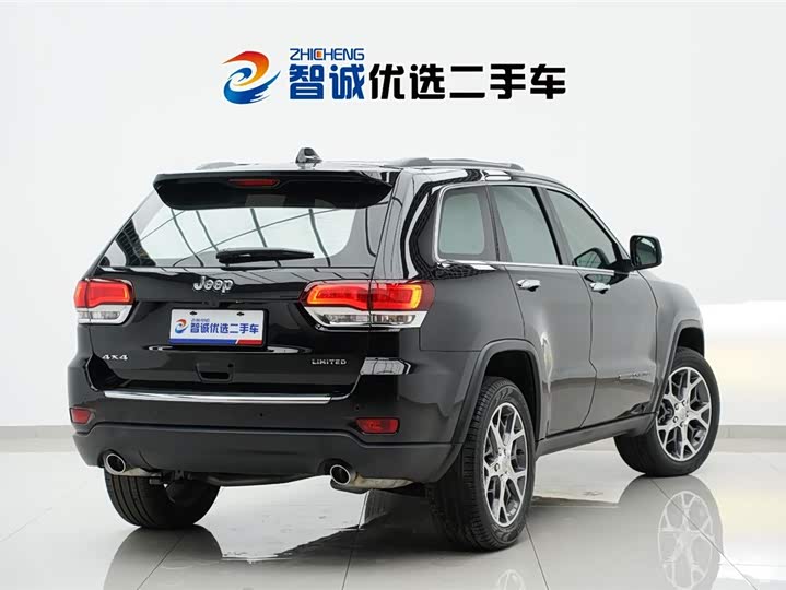 Jeep Grand Cherokee, 2022 — фото 3 из 9