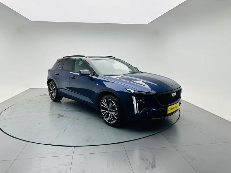 Cadillac GT4, 2026 — фото 3 из 12