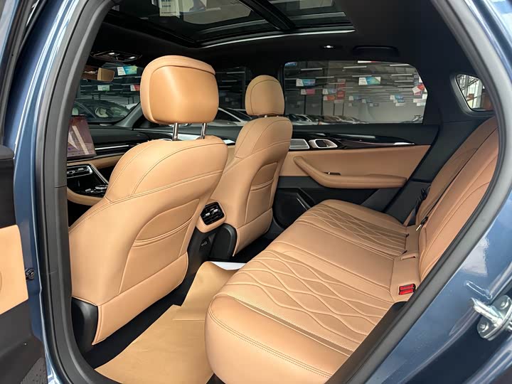 Geely Galaxy A7, 2025 — фото 7 из 9