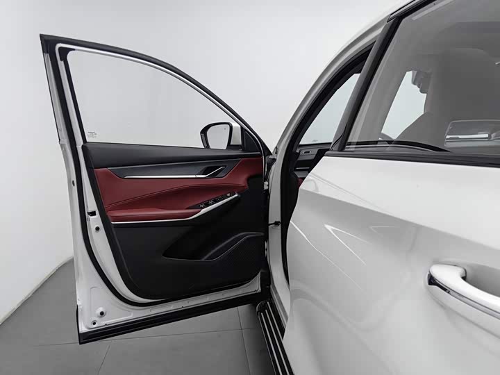 Changan CS75 Plus, 2021 — фото 8 из 9