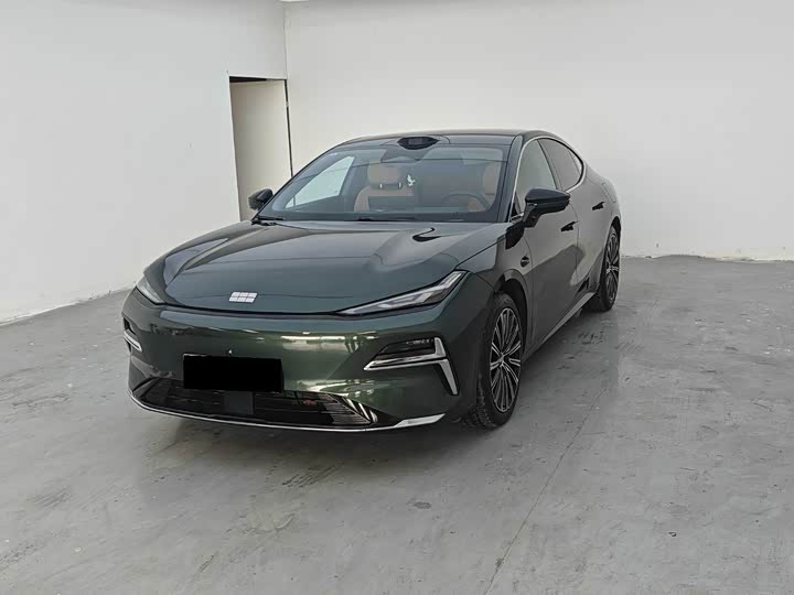Geely Galaxy Starshine 8 EM-i, 2025 — купить в Липецке под ключ