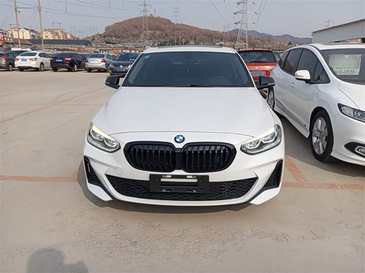 BMW 1 Series, 2023 — фото 3 из 9