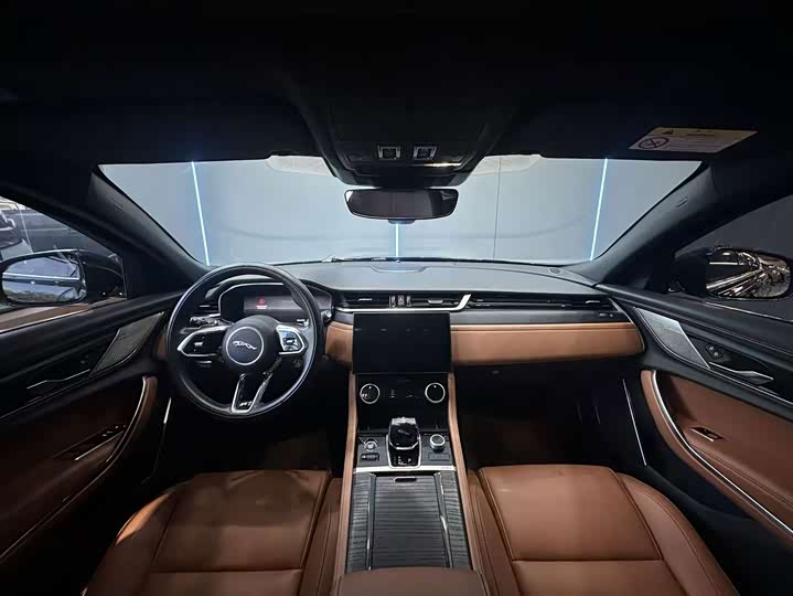 Jaguar XF L, 2023 — фото 9 из 9
