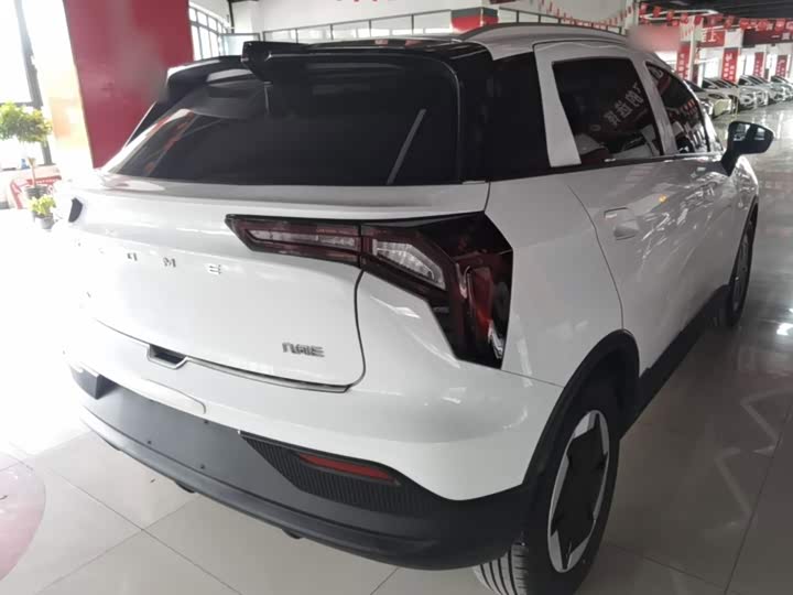 Geely Geometry E Firefly, 2024 — фото 7 из 9