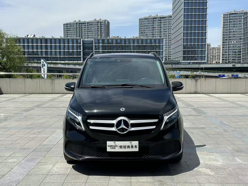 Mercedes-Benz V-Class, 2024 — фото 2 из 12