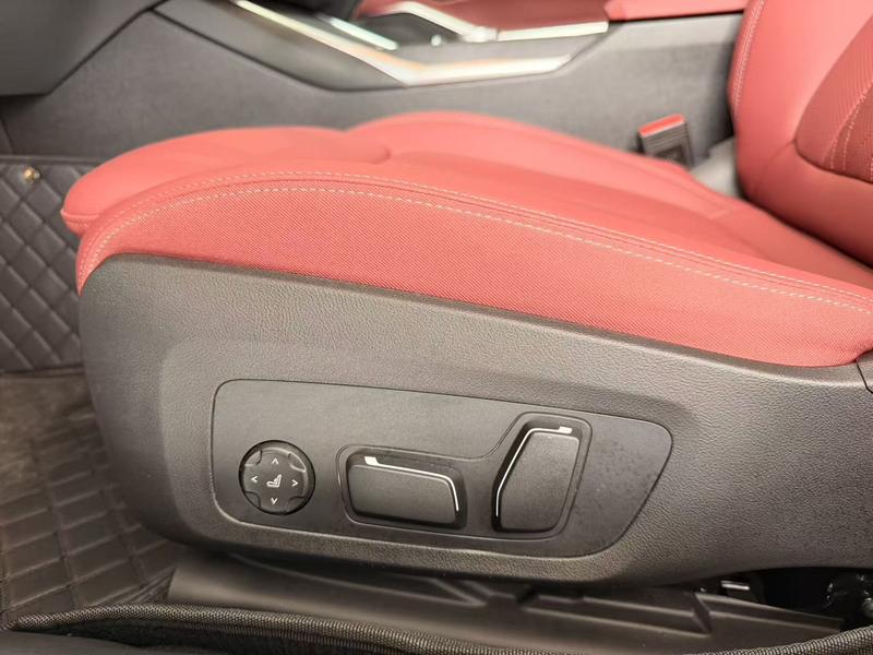 BMW 3 Series, 2026 — фото 12 из 12