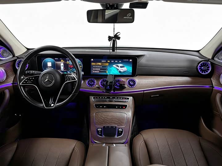 Mercedes-Benz E-Class Hybrid, 2022 — фото 4 из 7