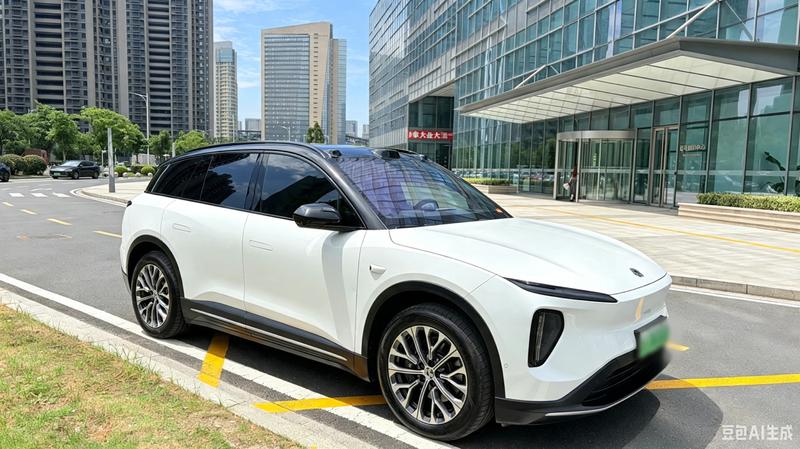 Nio ES6, 2025 — фото 3 из 10