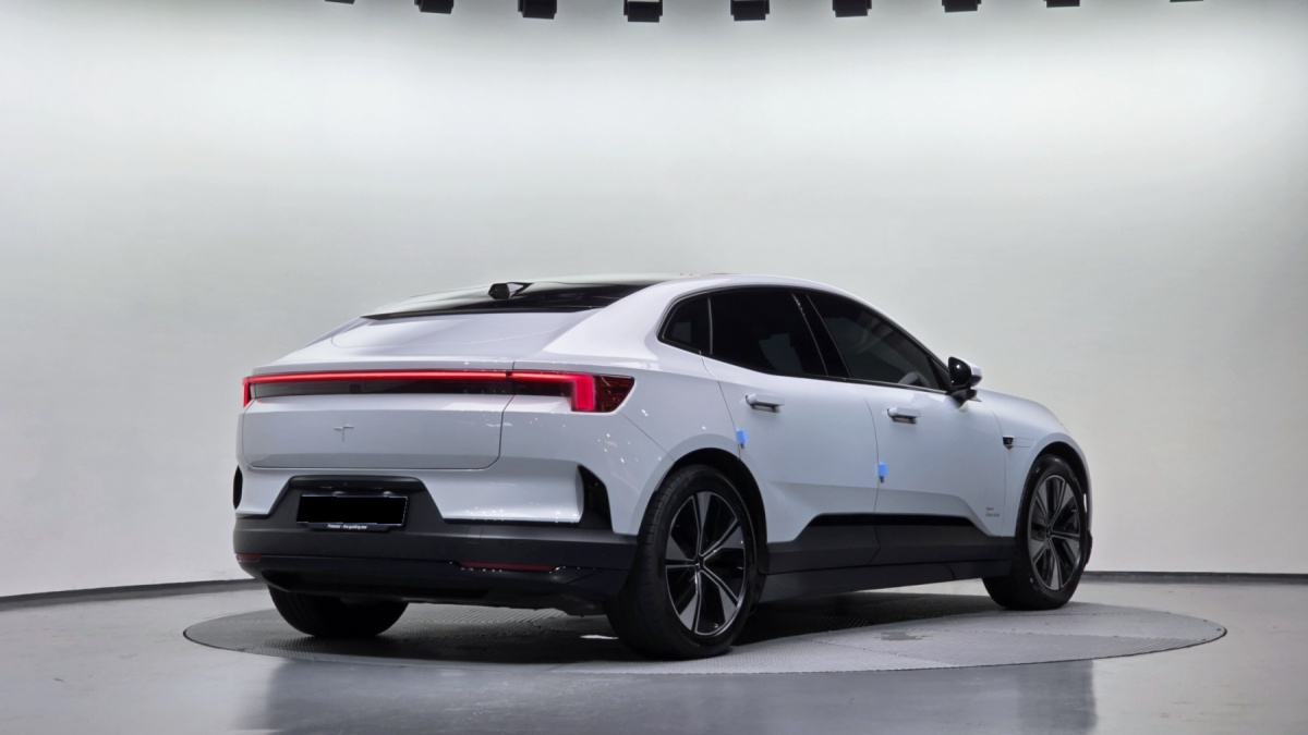 Polestar 4, 2024 — фото 2 из 12