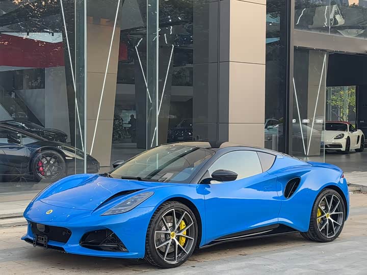 Lotus Emira, 2023 — купить в Нижнем Новгороде под ключ