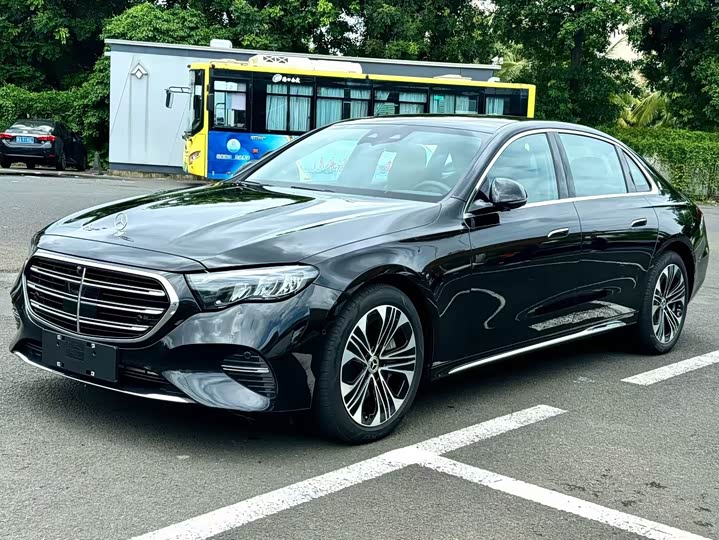 Mercedes-Benz E-Class Hybrid, 2024 — купить в Перми под ключ