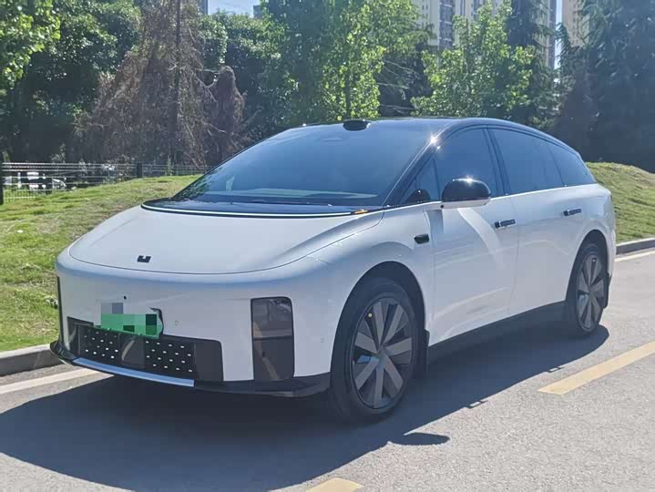 LiXiang i6, 2025 — купить в Калуге под ключ