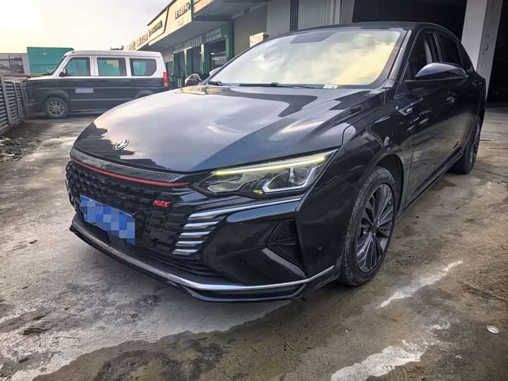 Dongfeng Aeolus Yixuan Max, 2022 — купить в Москве под ключ