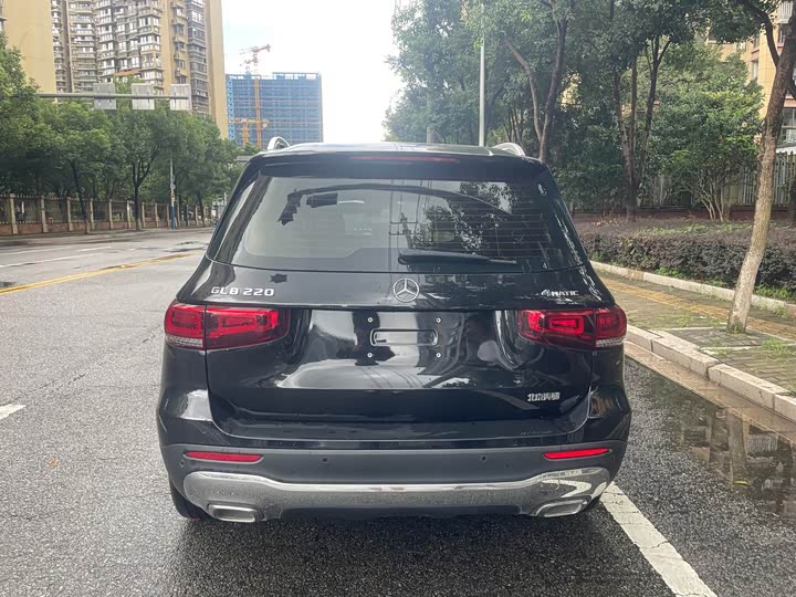 Mercedes-Benz GLB-Class, 2023 — фото 5 из 9
