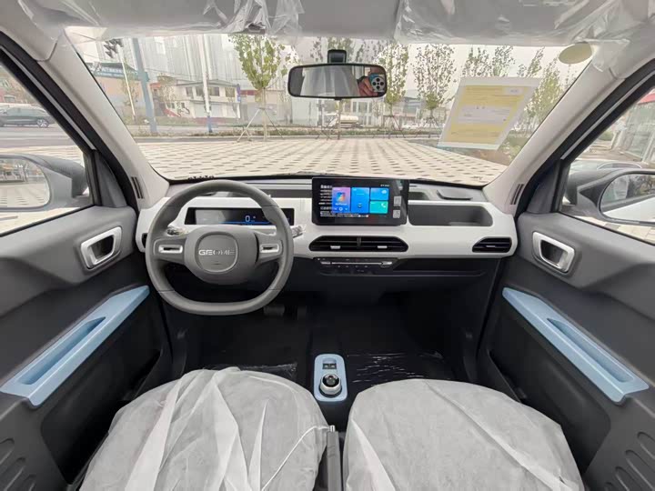 Geely Galaxy Panda Mini, 2025 — фото 8 из 9