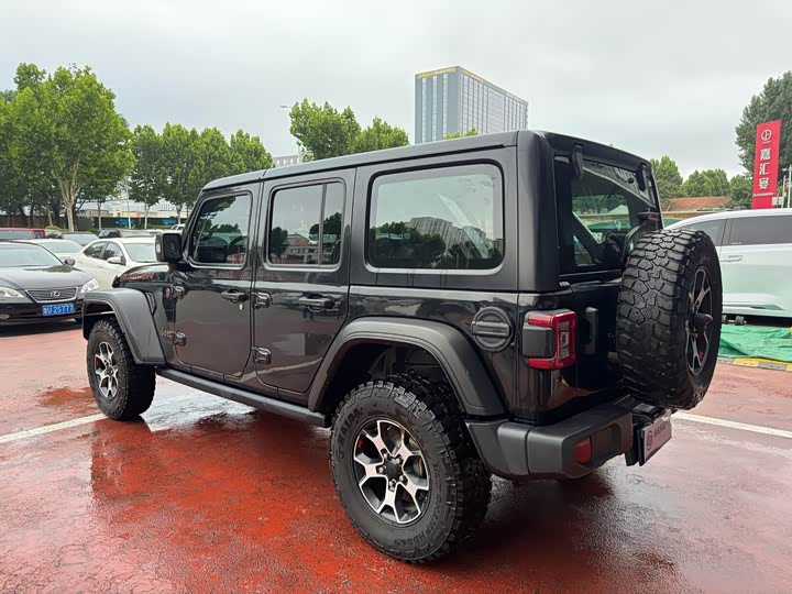 Jeep Wrangler, 2023 — фото 4 из 9