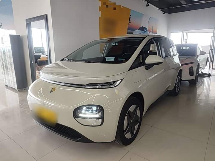 Baojun Yunduo, 2023 — купить в Костроме под ключ