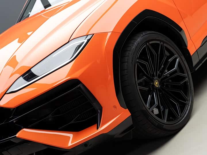 Lamborghini Urus SE, 2025 — фото 3 из 9