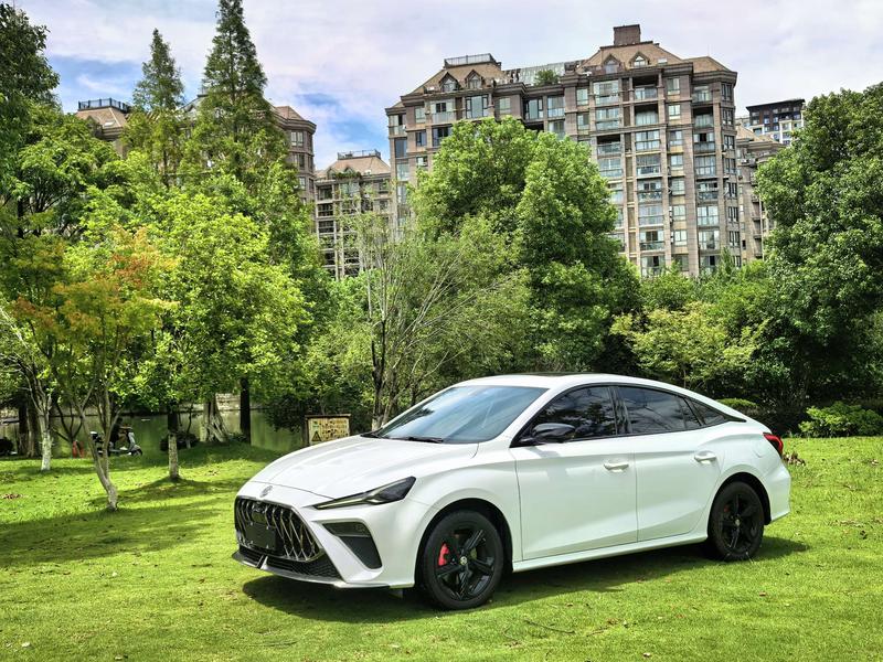 MG Motor 5 Scorpio, 2023 — купить в Саратове под ключ