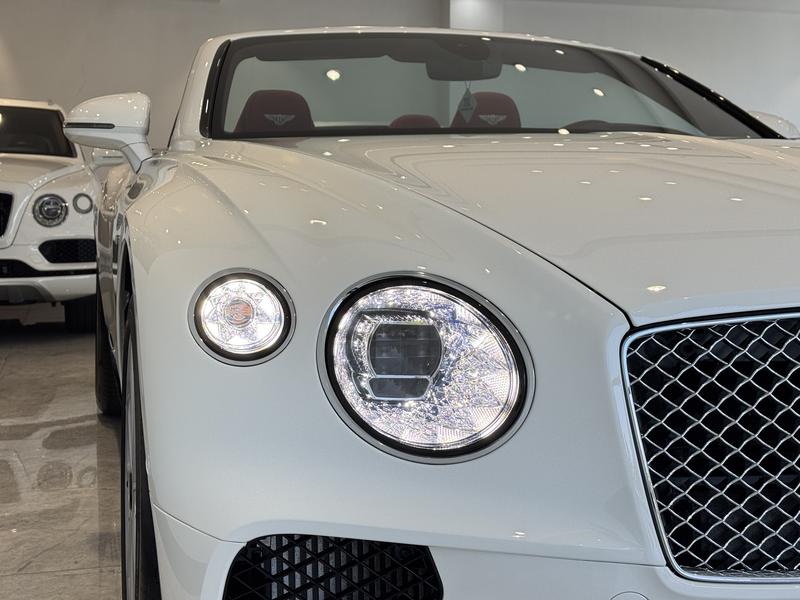 Bentley Continental GT, 2023 — фото 6 из 12