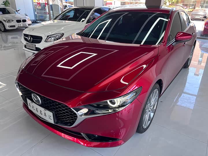 Mazda 3 (Axela), 2024 — купить в Кирове под ключ