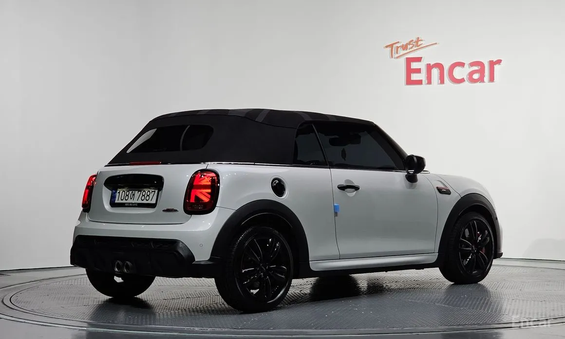 Mini Cooper Convertible, 2022 — фото 2 из 12