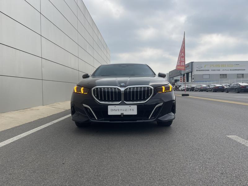 BMW 5 Series, 2024 — фото 2 из 12
