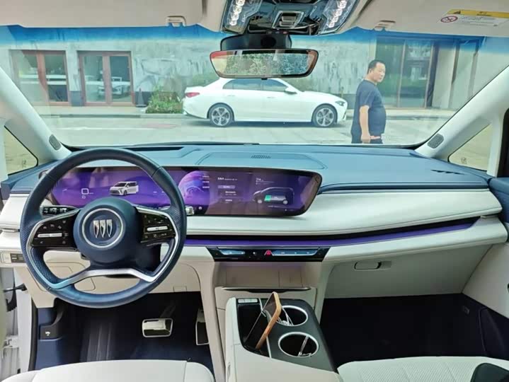 Buick GL8 Hybrid, 2024 — фото 5 из 7
