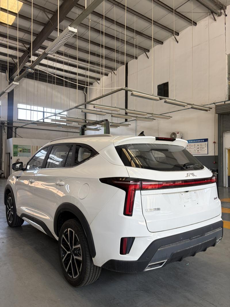 JAC X8 Plus, 2026 — фото 4 из 9