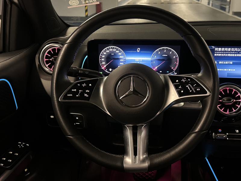 Mercedes-Benz GLB-Class, 2023 — фото 12 из 12